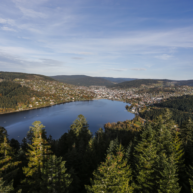 Vue sur le lac de Gérardmer - lacs des Vosges