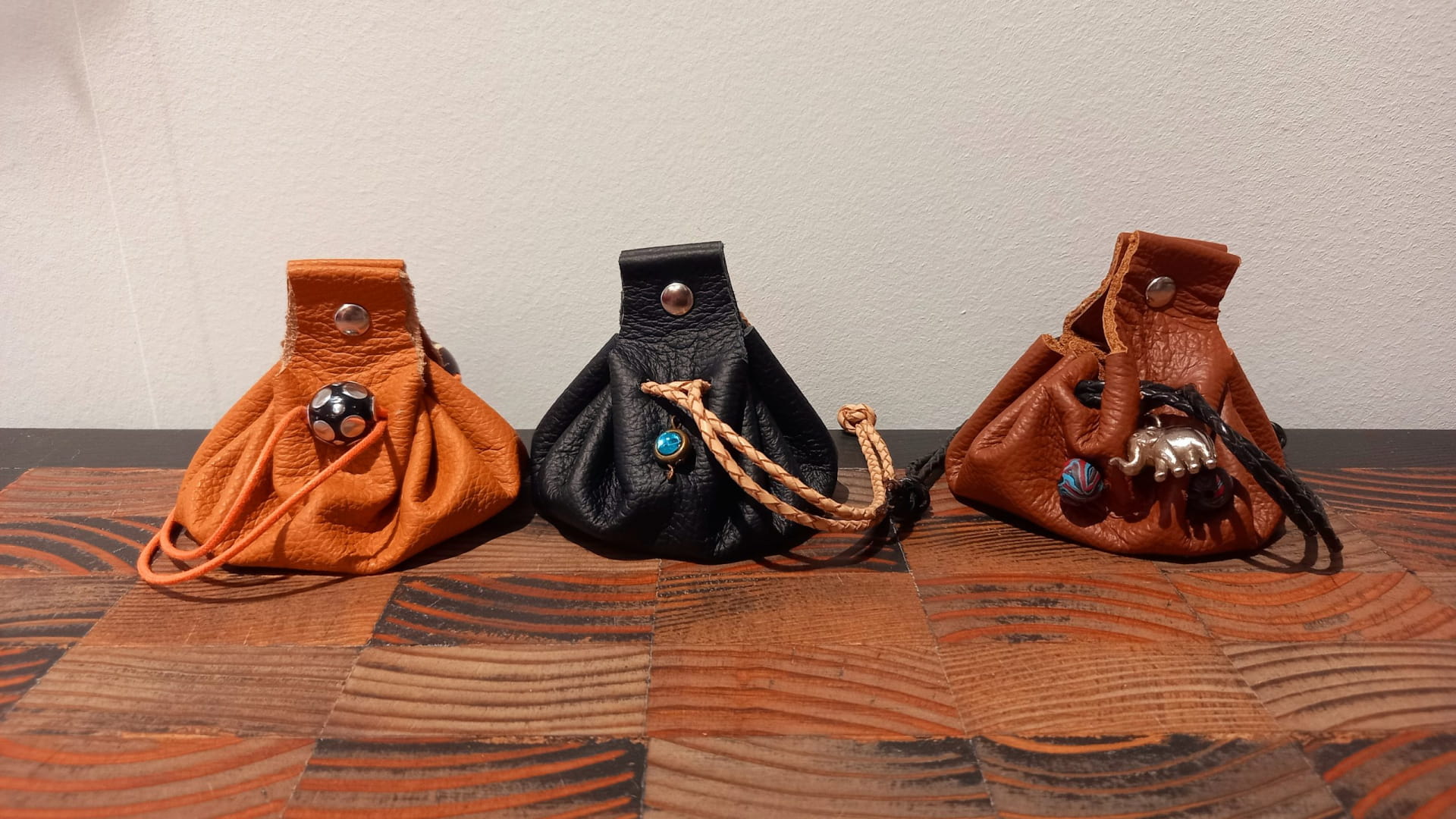 Comodo tassello a rombi, pratico per riporre la corda in pelle, l' artigianato in pelle funziona per la produzione di artigianato in pelle fai da te 4 mm