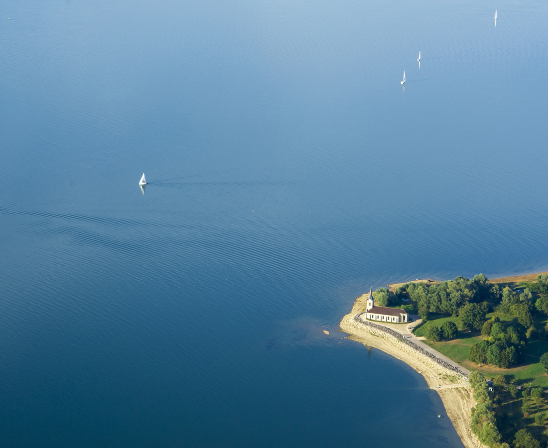 Vue aérienne du Lac du Der