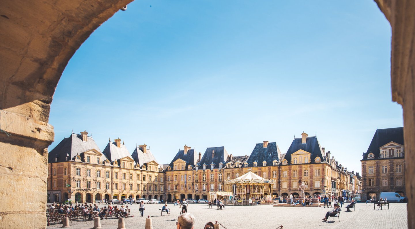 Place Ducale à Charleville-Mézières