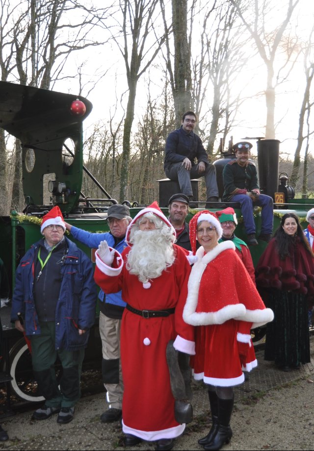 Train de Noel la Suzanne