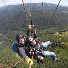 Fly over the Vosges mountains in a paraglider