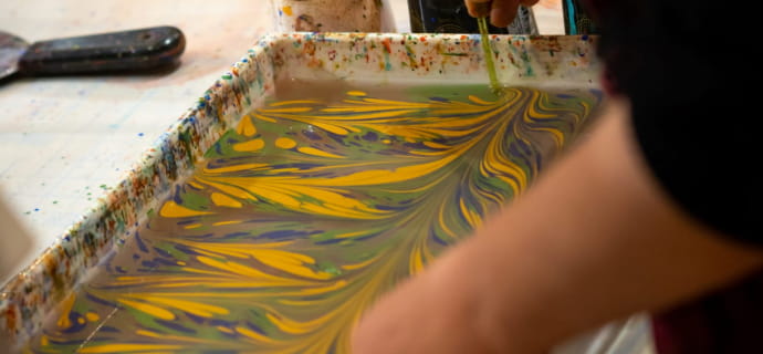 ancestral marbled paper technique