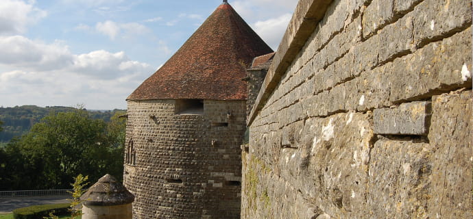 Tower of Navarre in Langres