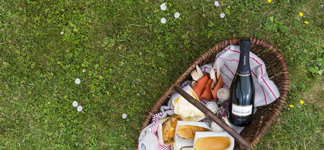 Prickelndes Picknick - Korb Tradition
