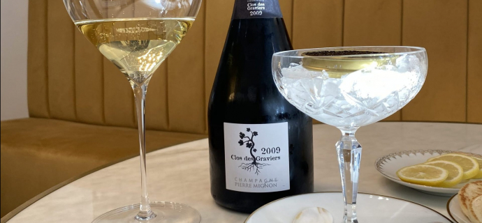 L’Exception Champenoise : Caviar et Champagne à la maison Pierre Mignon