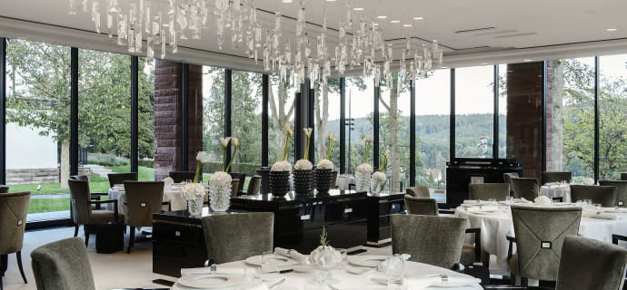 Gift voucher - Stay at Villa René Lalique