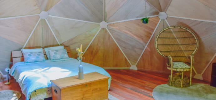 Emmanuel armchair and bed of the Geodesic Dome of the Domaine d'Haulmé