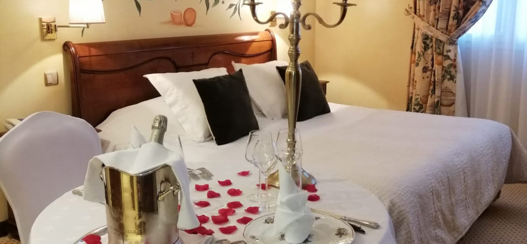 Standard Luxury Room with Romantic Welcome