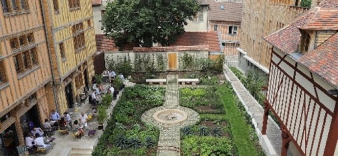 De tuin van Juvenal des Ursins in Troyes