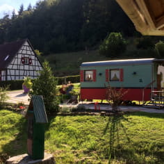 Verblijf op basis van halfpension in een woonwagen in Niedersteinbach