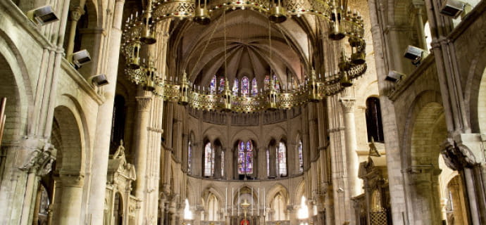 Visite guidée : la surprenante Basilique Saint-Remi