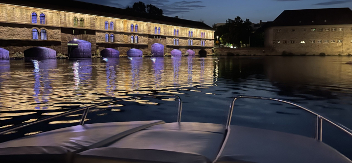 location bateau Strasbourg by night