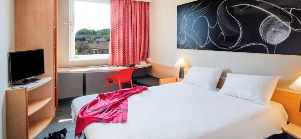Overnight stay in the Trois Frontières region at the Ibis Thionville