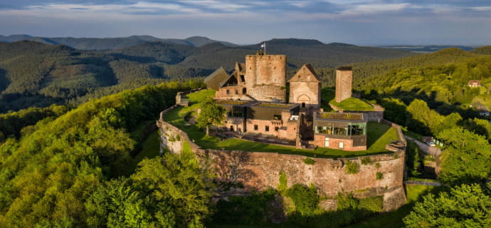 Chateau du Lichtenberg avec une vue à 360° 