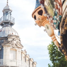 Bulles de culture - Saint-Pantaléon kerk, een echt museum van beeldhouwkunst