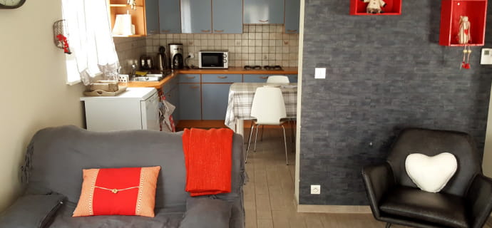 pretty and comfortable detached house for 2 to 4 people with enclosed garden near Colmar and the most beautiful Christmas markets