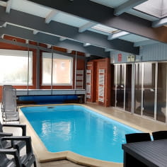 Gîte Orchidée Alsace, piscina coperta, sauna, hammam, spa e sala giochi, 15 posti letto