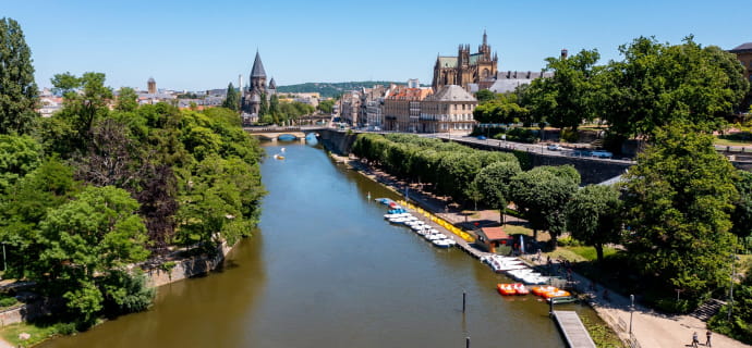 Waterfietsen huren in Metz