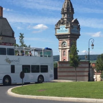 L’Avenue de Champagne en bus à impériale : visite du vignoble + dégustations