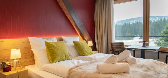Magnificent views of nature from your bed